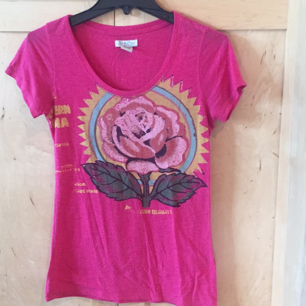 Lucky Brand graphic tee, size S
